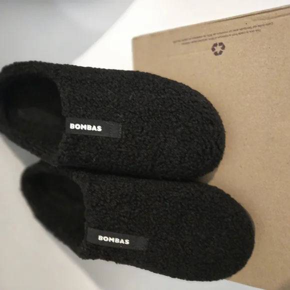 Bombas Black Slippers - Picture 3 of 6